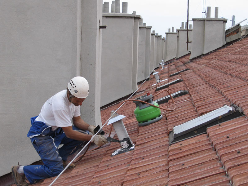 Solin en calendrite sur petite cheminée